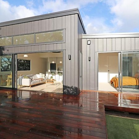 The Mod Box Villa Invercargill Bagian luar foto
